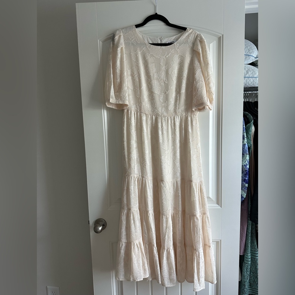 Bb Dakota Cream Lace Dress